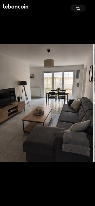 Appartement 4 pièces 83 m² · à Châteaugiron · 83 m² · 1 290 €