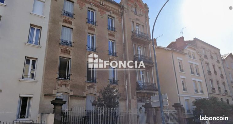 Maison 3 pièces 364 m²