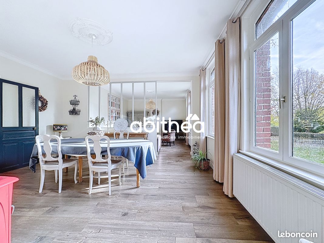 Maison 9 pièces 327 m² · à Arras · 327 m² · 549 000 €