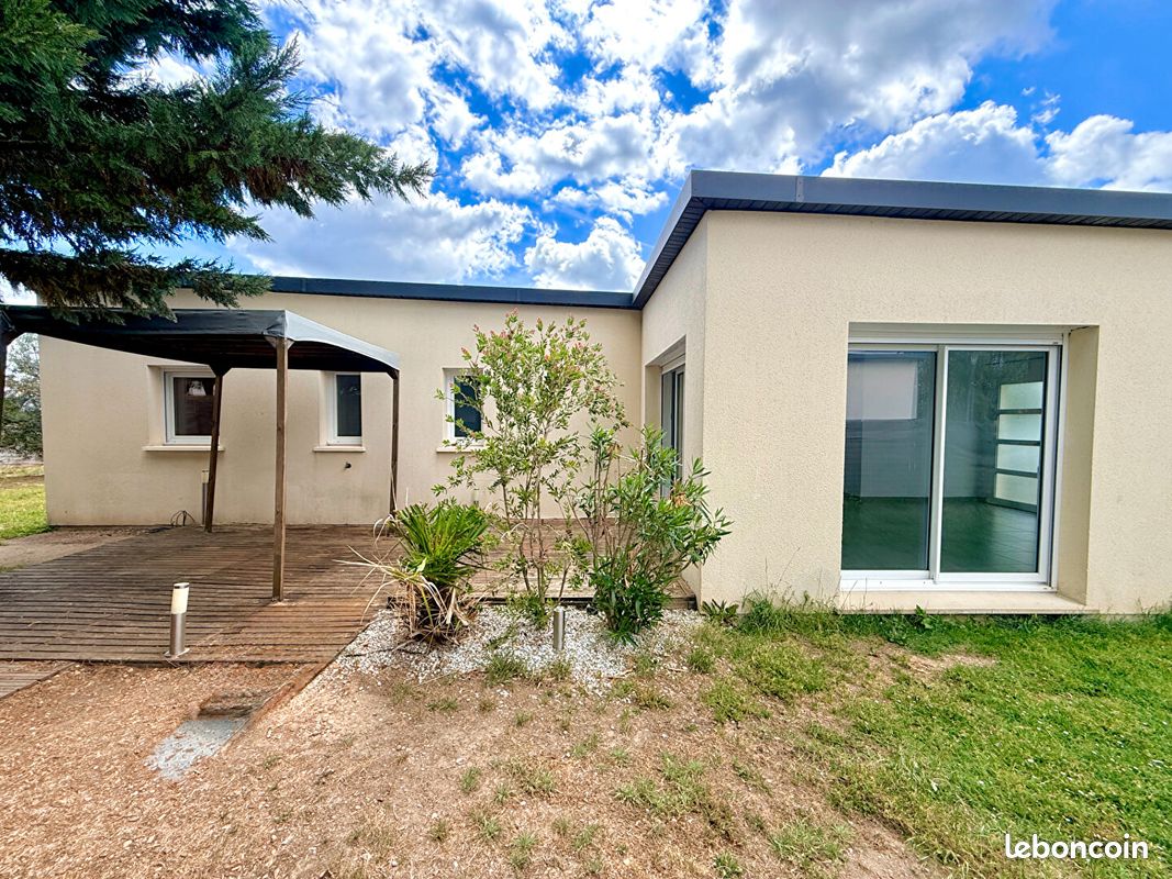 Maison 4 pièces 101 m² · à Saint-Loubès · 101 m² · 299 000 €
