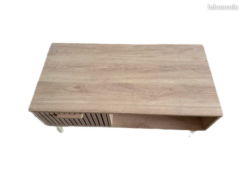 Table basse en bois clair 1 tiroir 1 niche (image 2)