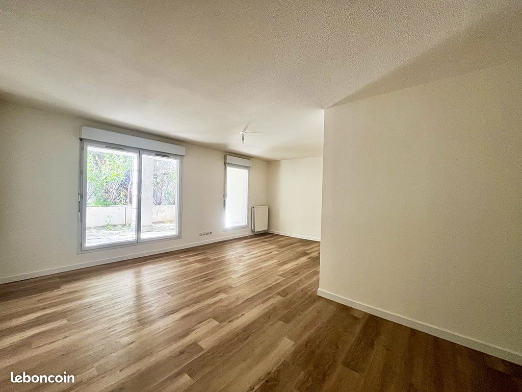 Appartement 3 pièces 76 m² · à Aix-en-Provence · 76 m² · 243 600 €
