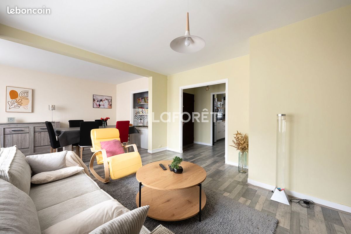 Appartement 6 pièces 103 m² · à Conflans-Sainte-Honorine · 103 m² · 249 000 €