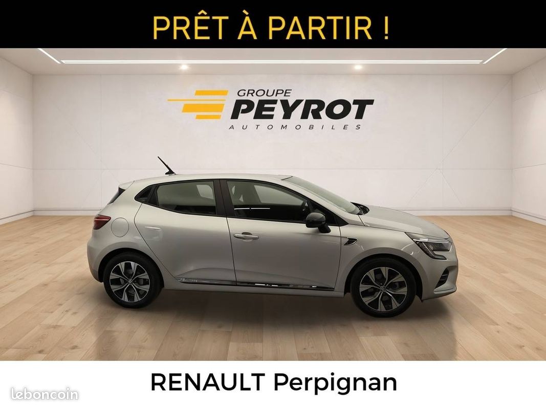 RENAULT Clio E-Tech 140 - 21N Limited (image 8)