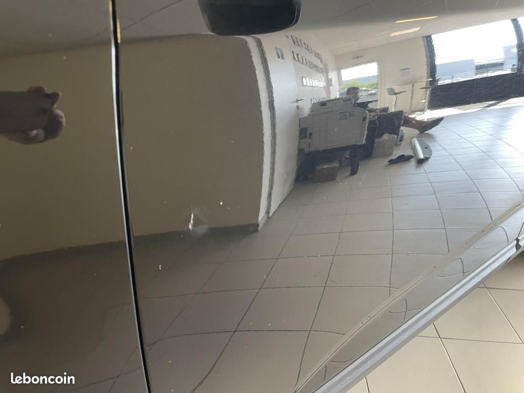 KIA SORENTO 2.2 CRDI 197 7pl II 7 PL Premium 4X4 GARANTIE DE 6 A 36 MOIS (image 19)