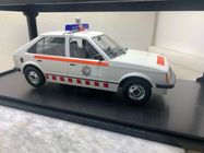 Opel Kadett D Police Pays-Bas 1984 - Triple9 1/18 - Miniature Neuve