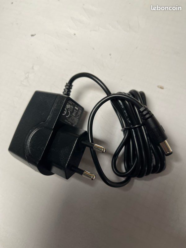 Double prise USB avec raccordement 230 volt trois couleur au choix gros lots (image 7)