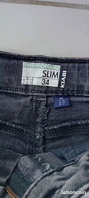 Short kiabi noir taille 34 (image 3)