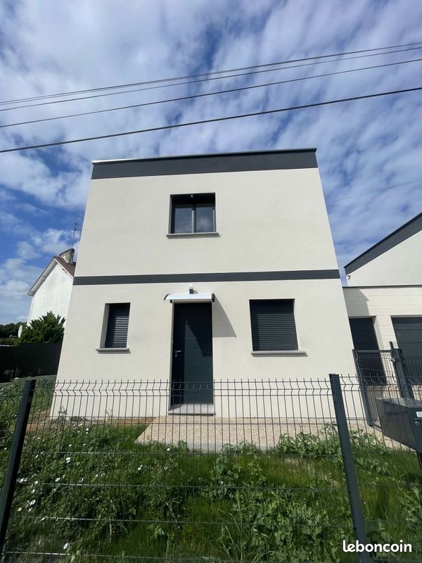 Maison a louer saint-etienne-du-rouvray - 4 pièce(s) - 90 m2 - Surfyn