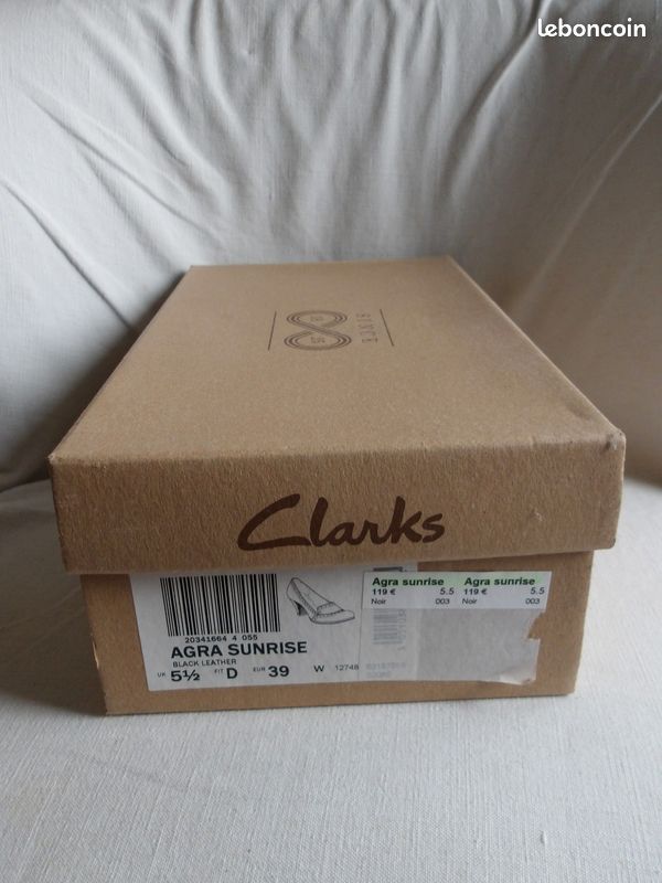 Chaussures Clarks Femme Cuir Noir Talon Haut - Pointure 6 UK (39.5 EUR) - Occasion Avec Boîte