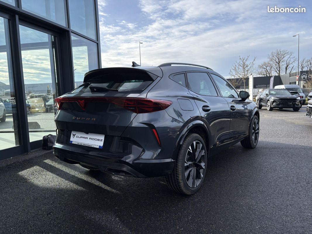 CUPRA Formentor 1.5 eTSI Hybrid 150 ch DSG7 V (image 2)