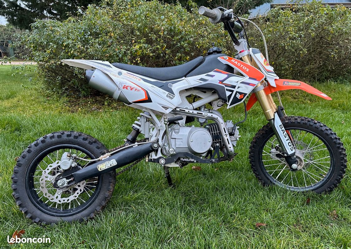 Moto bastos 125 - Motos