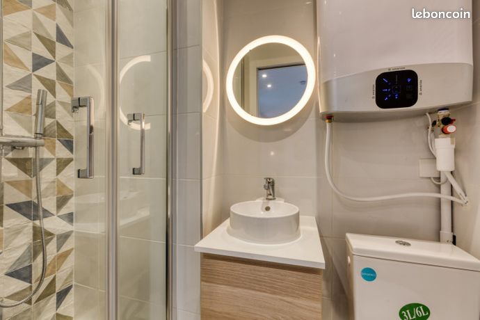 Appartement a louer paris-18e-arrondissement - 2 pièce(s) - 18 m2 - Surfyn