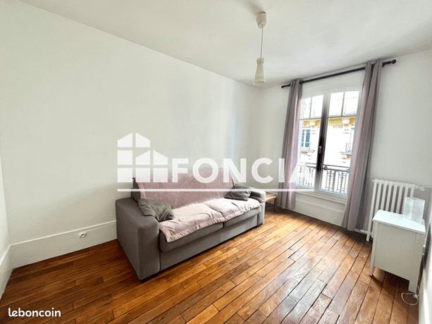 Studio 1 pièce 19 m²