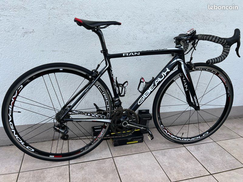 Vélo de route Dedacciai Ran full carbone équipé Campagnolo Record EPS ...