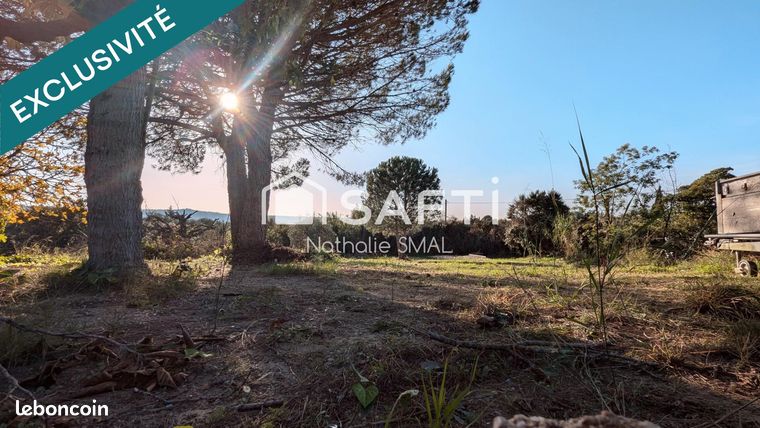 Terrain 1290 m² MONTADY