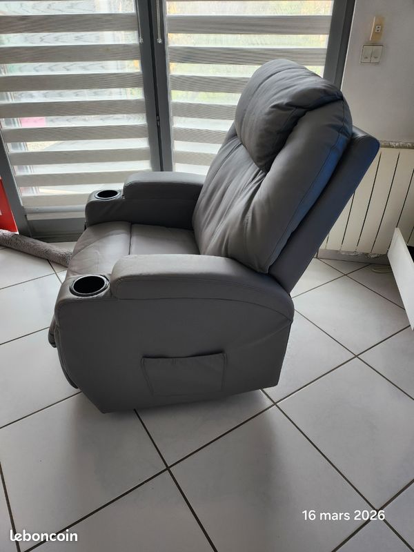 Vend fauteuils simili cuir (image 4)