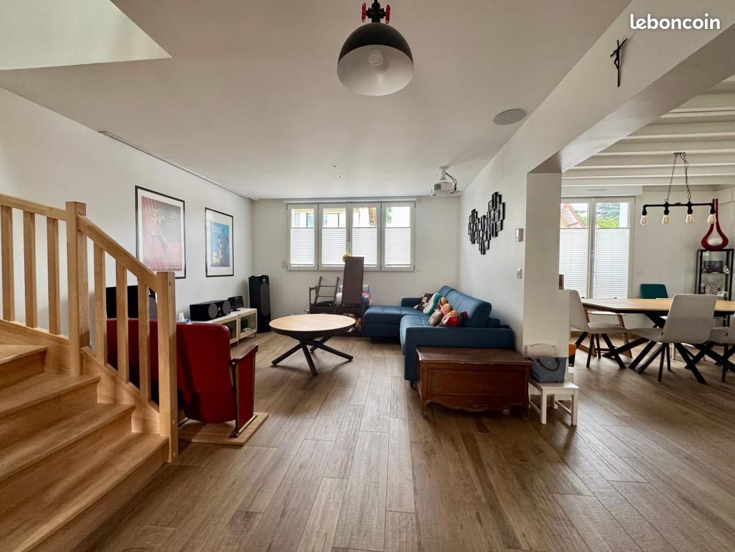 Maison 5 pièces 130 m² · à Maisons-Alfort · 130 m² · 768 000 €