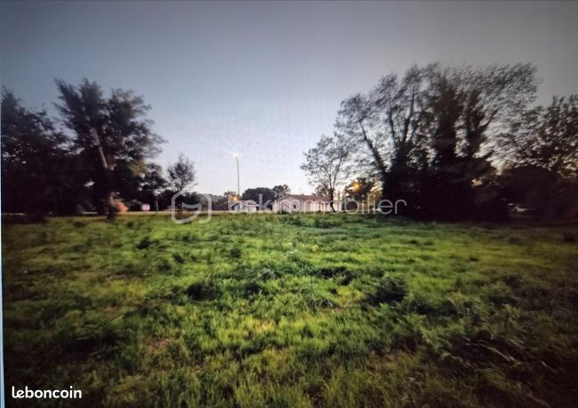 Terrain 715 m² Levignacq