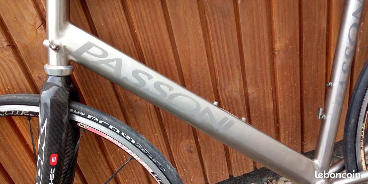 Rare cadre titane Passoni taille S en 50 fabriqué main + roues Mavic 650 (image 2)