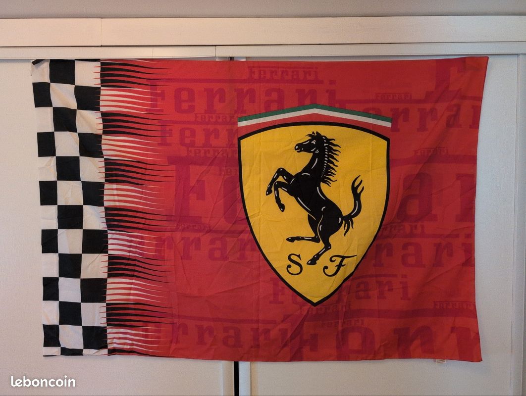 Drapeau Ferrari Turbo Grand Prix F1 Vintage Collection Déco
