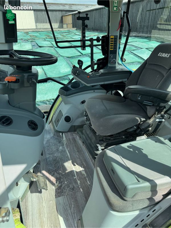 Claas ARION 650 - Tracteurs