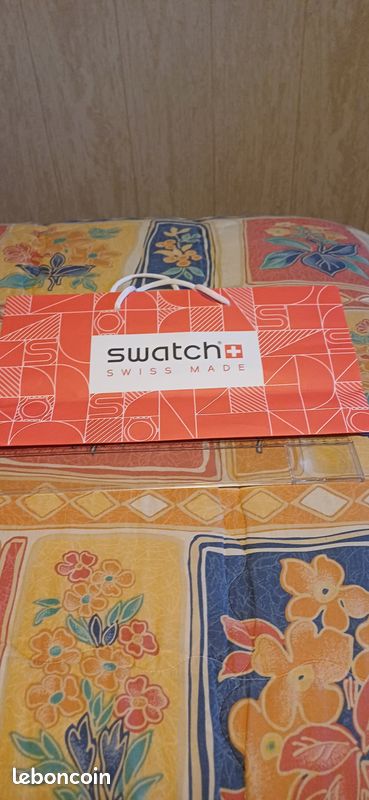 Pochette sac Swatch rouge (image 8)