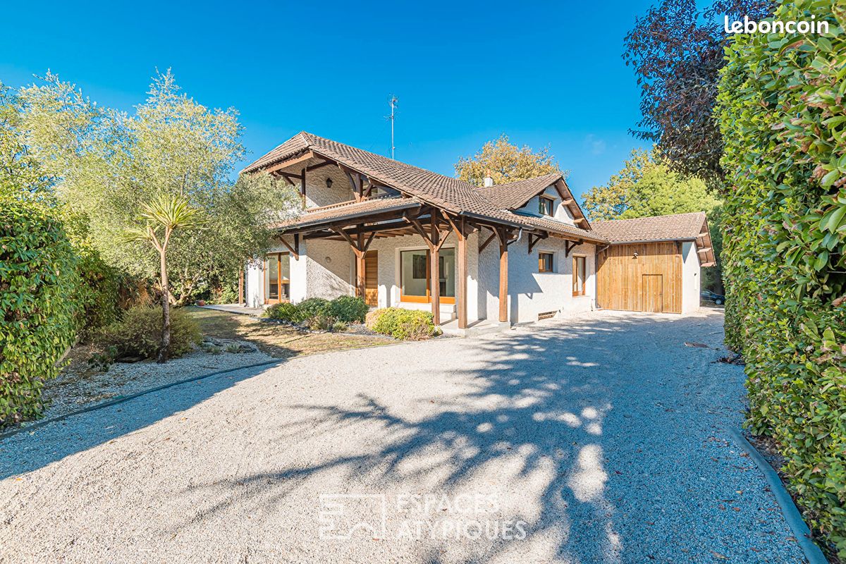 Maison 8 pièces 250 m² à Pessac