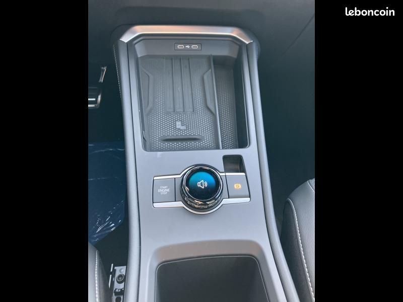 Volkswagen T-Roc 1.5 TSI Evo2 150ch R-Line Edition DSG7 (image 25)
