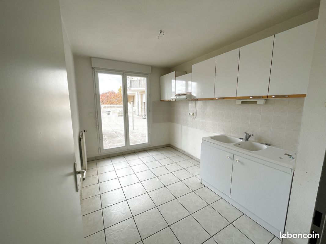 Appartement 2 pièces 48 m² · à Luc-la-Primaube · 48 m² · 523 €/mois