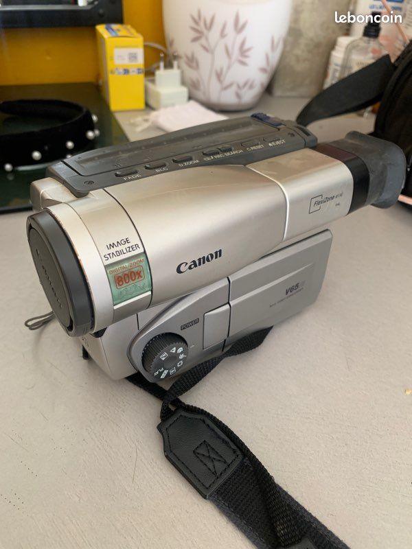 Caméra vintage canon (image 1)