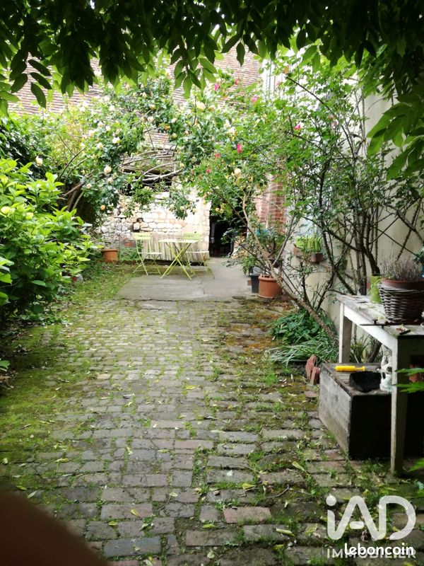 Maison 7 pièces 166 m² · à Beauvais · 166 m² · 244 000 €
