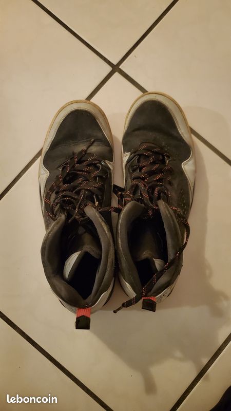 Baskets Jordan homme taille 44,5 (image 6)