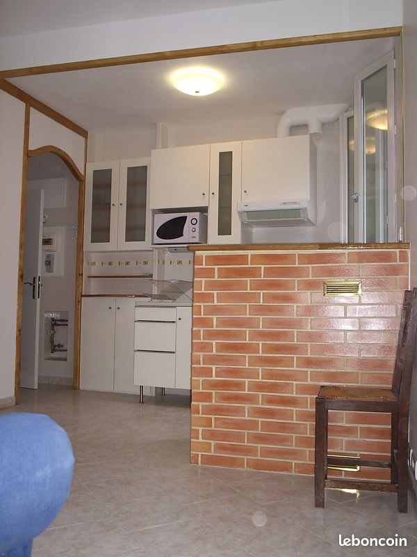 Appartement 2 pièces 26 m² · à Suresnes · 26 m² · 800 €/mois