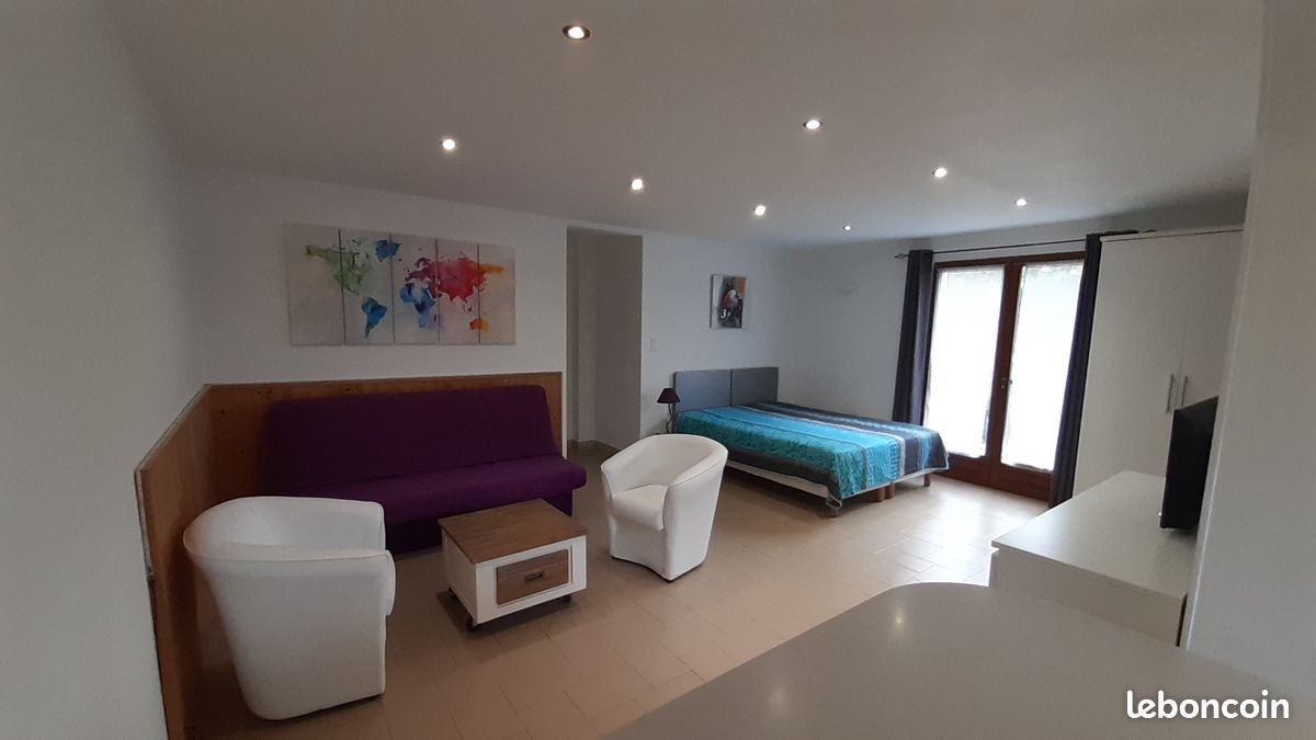Appartement 1 pièce 37 m² · à Fréjus · 37 m² · 650 €/mois