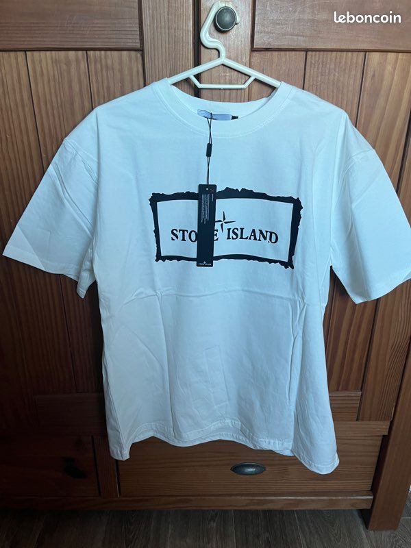 T-shirt stone island (image 1)