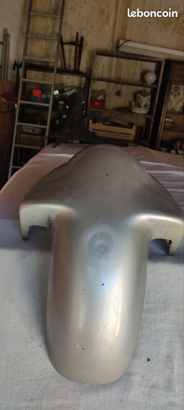 Garde boue avant scooter yseo (image 2)