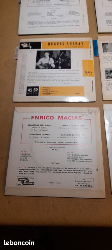 Lot disques vinyles 45T 17cm Variété française Gilbert Becaud Jacques Brel Hugues Aufray Leo Ferre Isabelle Aubret Nicolas Peyrac Jean Ferrat Alain Barriere Enrico Macias Guy Bedos Pierre Repp (image 11)
