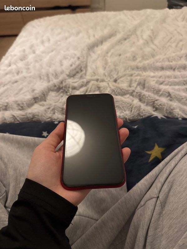 IPhone XR 128 go rouge (image 4)