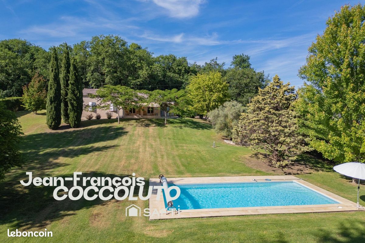 Maison 5 pièces 113 m² · à Hautefage-la-Tour · 113 m² · 269 000 €