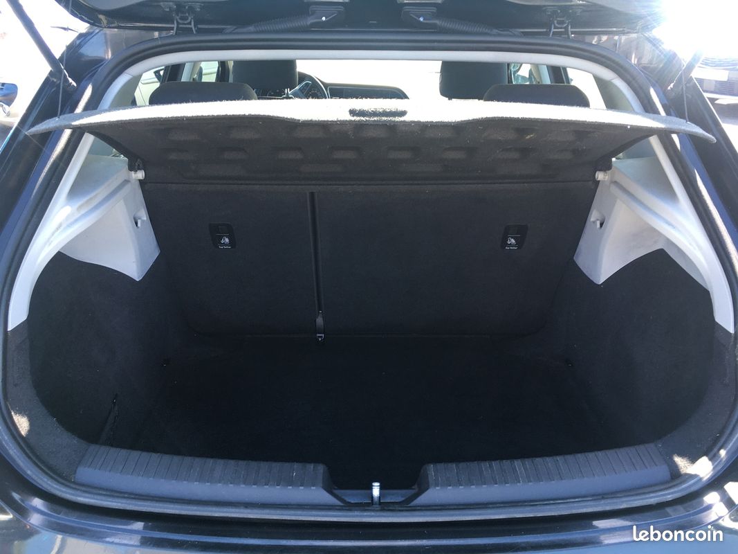 Seat LEON 1.6 TDI 105CH STYLE BUSINESS / 117699 (image 9)