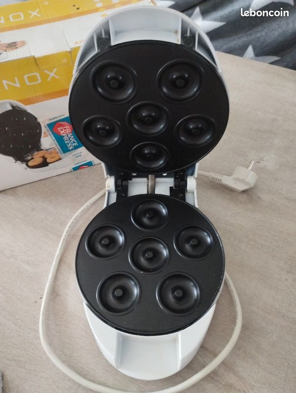 Appareil a mini beignets donuts (image 2)