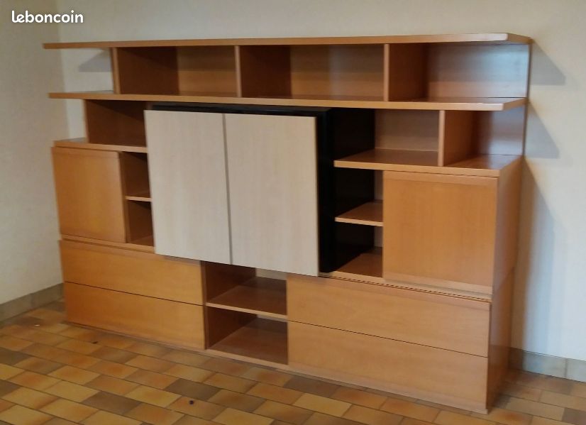 Meuble de salle à manger (image 1)