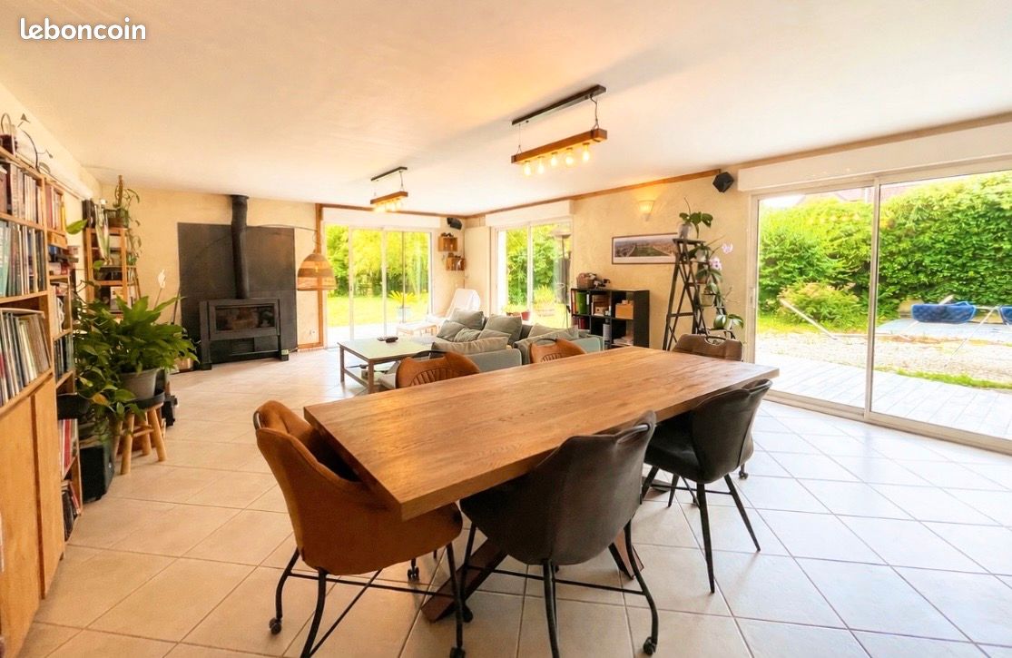 Maison 6 pièces 163 m² · à Coudun · 163 m² · 324 000 €