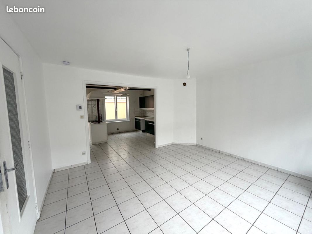 Maison 4 pièces 93 m² · à Rexpoëde · 93 m² · 163 750 €