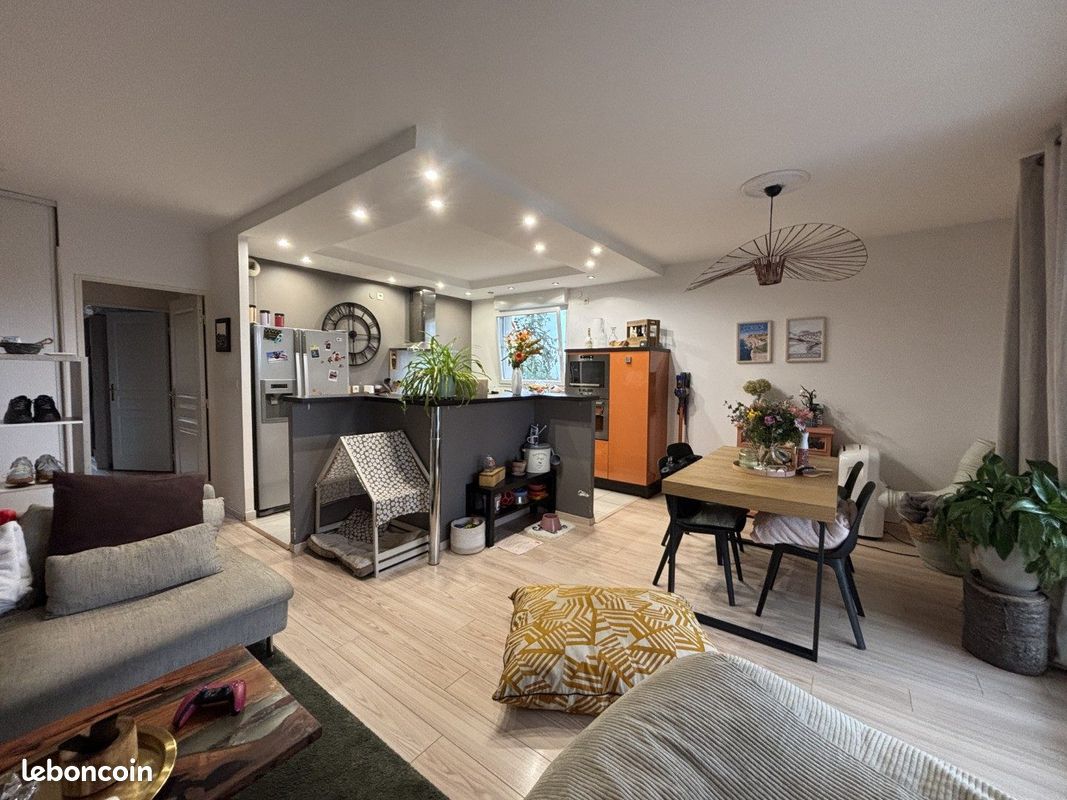 Appartement 3 pièces 70 m² · à Royat · 70 m² · 238 500 €