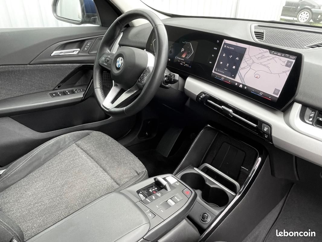 BMW X1 U11 sDrive 18d 150ch DKG7 Business Design (image 16)