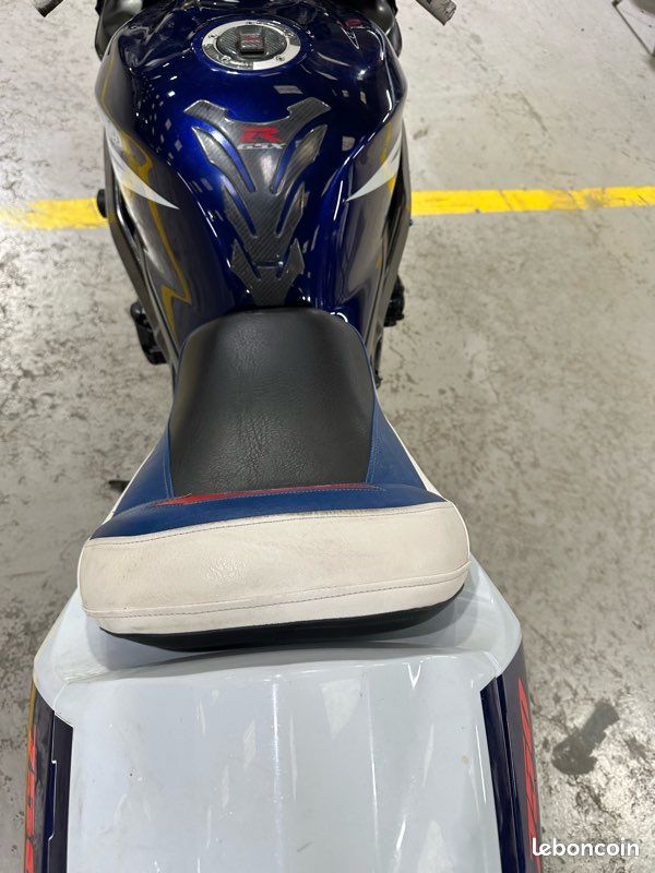Scelle confort GSXR 750 k4/k5 (image 2)