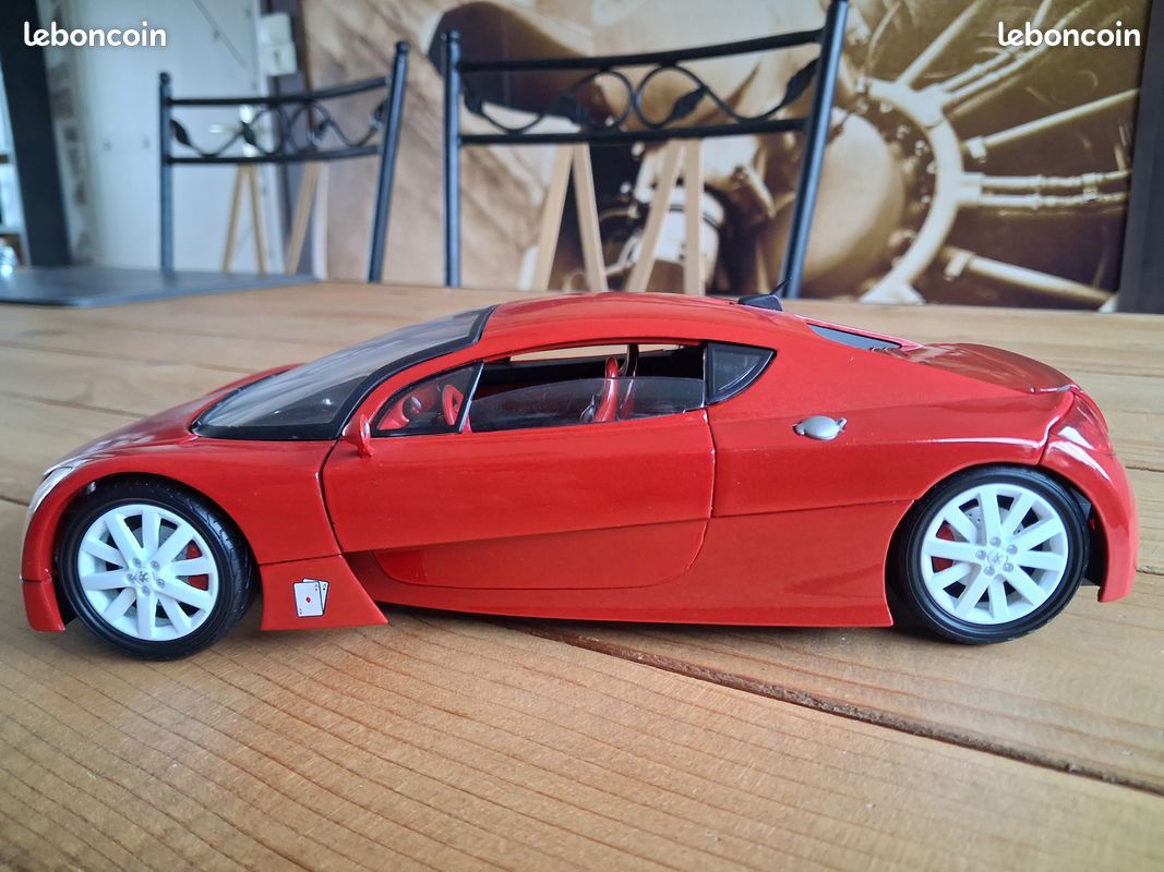 1/18 PEUGEOT RC Concept Car Solido Diecast Coche Metal Escala EUR 24,99 - ES