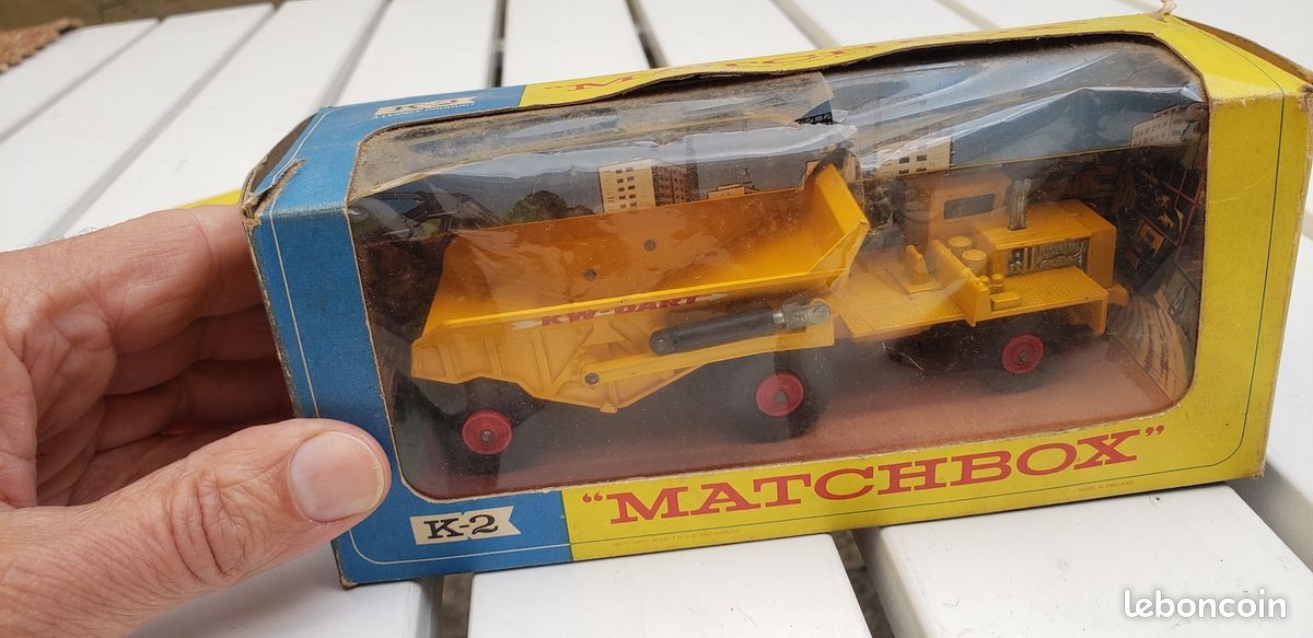 Matchbox King Size KW Dump Truck, camion à benne basculante (image 1)